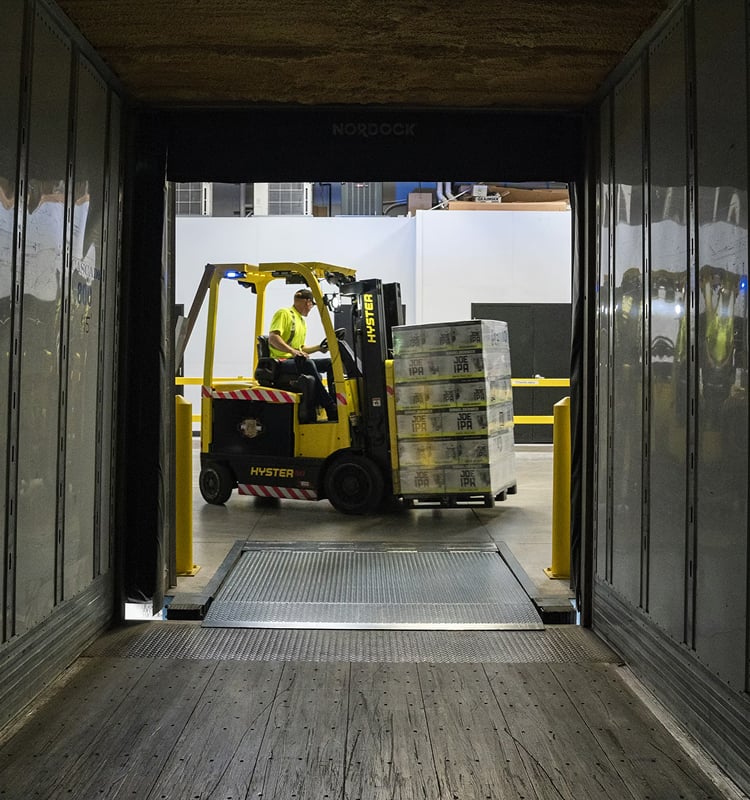 Why-Manufacturers-Rely-on-SCT